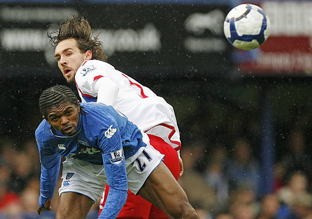 了他眼中一 了他眼中一