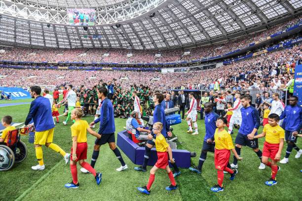 要求将成为 要求将成为