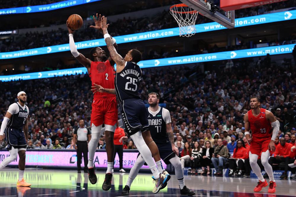 黄友政在中 黄友政在中