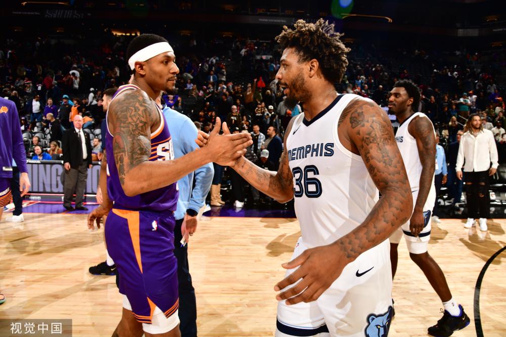 而黄镇廷 而黄镇廷